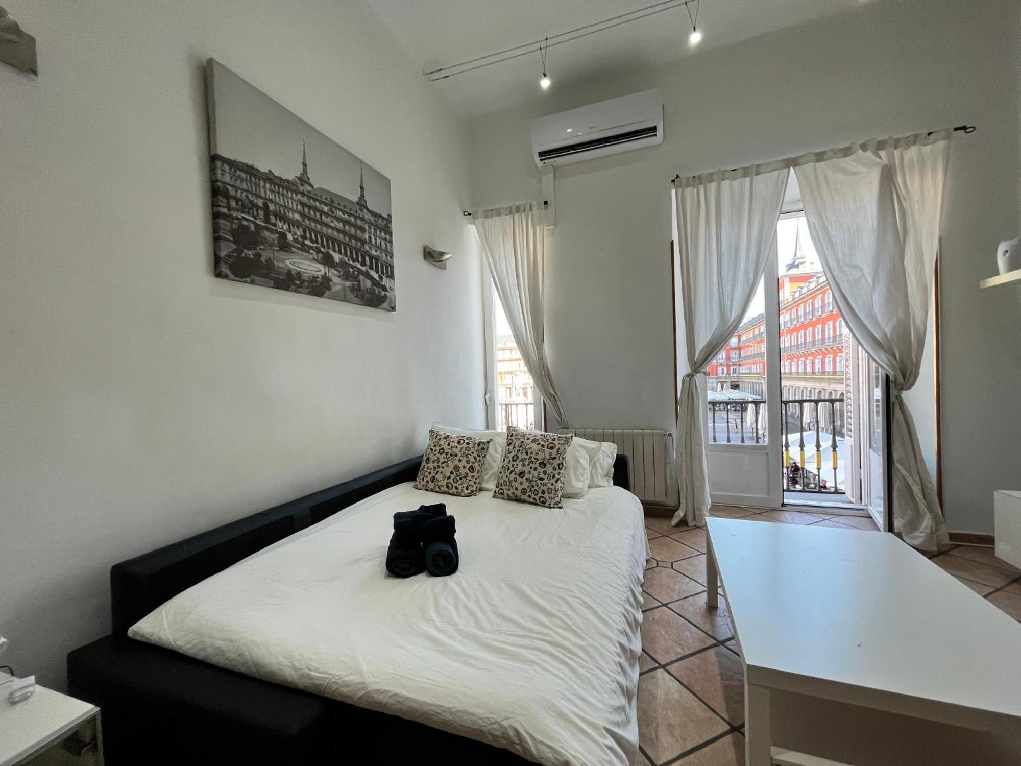 Loft Plaza Mayor 2 Temporal Madrid Ngoại thất bức ảnh